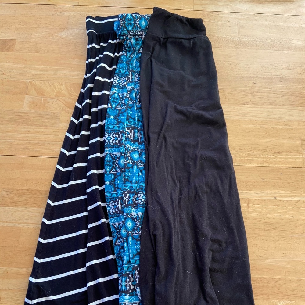 🚨3 GIRLS MAXI SKIRTS IN ASSORTED COLORS 🚨